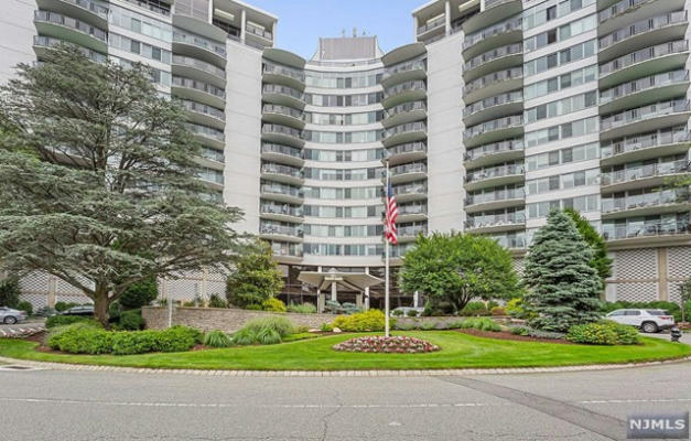 1 CLARIDGE DR APT 100, VERONA, NJ 07044 - Image 1