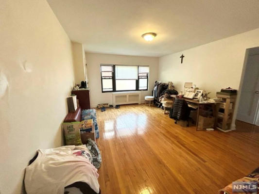2171A N CENTRAL RD # A, FORT LEE, NJ 07024, photo 4 of 9