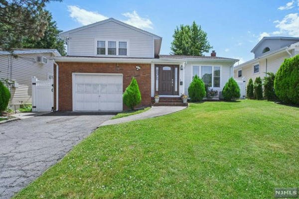 8 VETERANS CT, WALLINGTON, NJ 07057 - Image 1