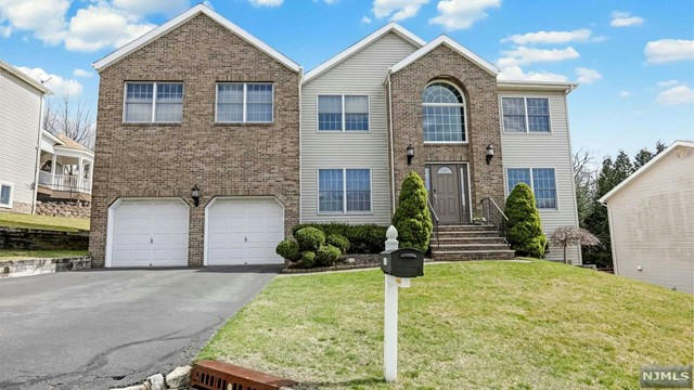 Homes for Sale in The Village, NJ – Browse The Village Homes